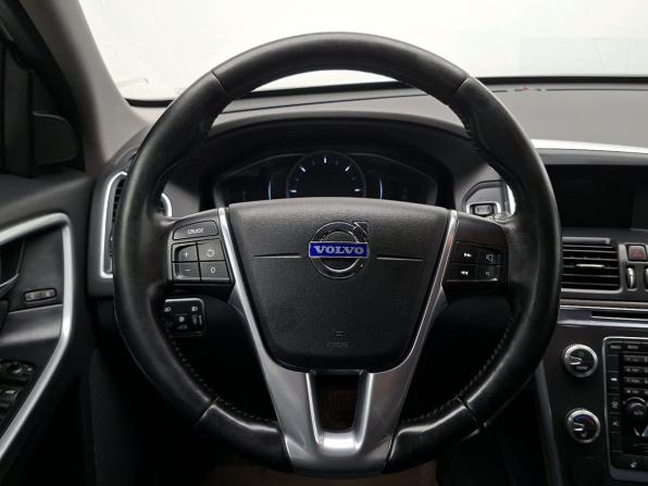 Volvo XC60 I Рестайлинг с пробегом 2014 года, цена 1 699 000 рублей, 220000 км, внедорожник, Автокод Объявления