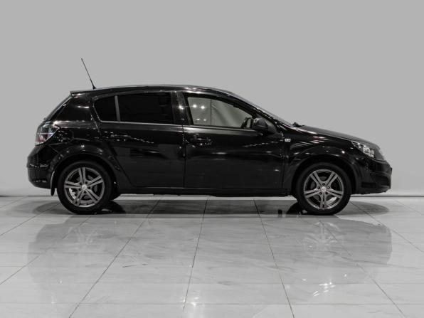 Opel Astra H Рестайлинг с пробегом 2010 года, цена 385 000 рублей, 251780 км, хэтчбек, Автокод Объявления