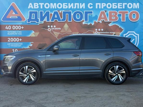 Volkswagen Touareg III с пробегом 2019 года, цена 3 420 000 рублей, 256000 км, внедорожник, Автокод Объявления