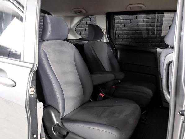 Honda Freed I с пробегом 2009 года, цена 890 000 рублей, 297582 км, компактвэн, Автокод Объявления