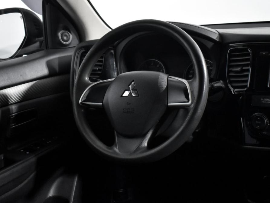 Mitsubishi Outlander III Рестайлинг 2 Санкт-Петербург  - изображение 16