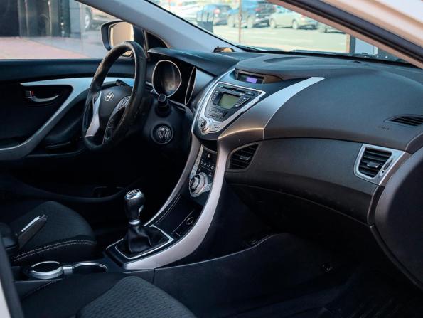 Hyundai Elantra V (MD) с пробегом 2011 года, цена 1 220 000 рублей, 23265 км, седан, Автокод Объявления