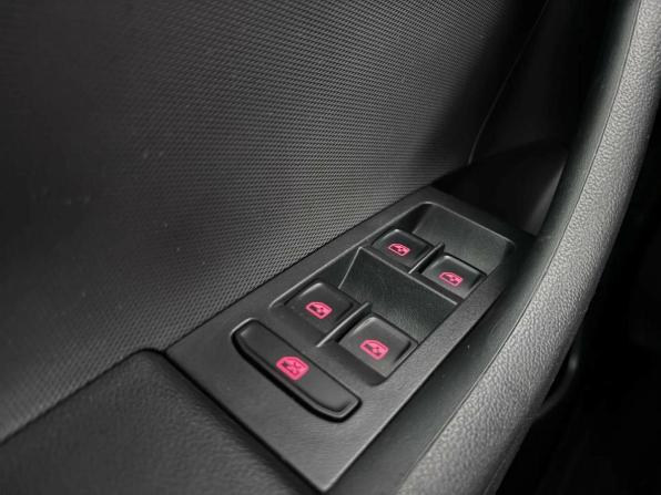 Volkswagen Polo VI с пробегом 2021 года, цена 1 495 000 рублей, 74787 км, лифтбек, Автокод Объявления