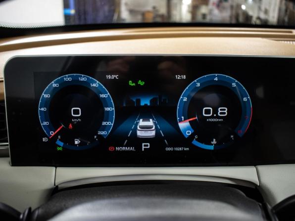 JETOUR X70+ I Рестайлинг с пробегом 2024 года, цена 2 235 000 рублей, 10281 км, внедорожник, Автокод Объявления