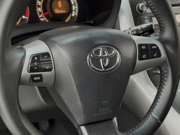 Toyota Auris I Рестайлинг с пробегом 2010 года, цена 1 050 000 рублей, 120126 км, хэтчбек, Автокод Объявления
