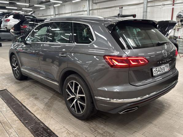 Volkswagen Touareg III с пробегом 2019 года, цена 5 199 999 рублей, 120673 км, внедорожник, Автокод Объявления