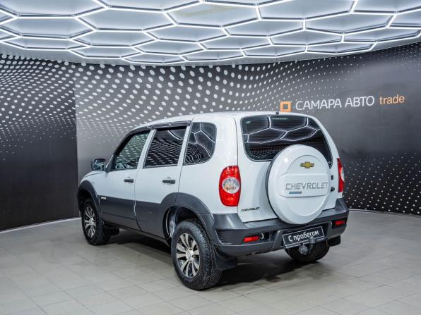 Chevrolet Niva I Рестайлинг с пробегом 2016 года, цена 594 000 рублей, 115905 км, внедорожник, Автокод Объявления