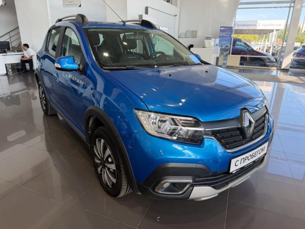 Renault Sandero II Рестайлинг с пробегом 2018 года, цена 1 195 000 рублей, 51800 км, хэтчбек, Автокод Объявления
