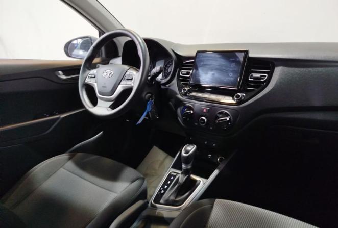 Hyundai Solaris II Рестайлинг с пробегом 2021 года, цена 1 570 000 рублей, 71437 км, седан, Автокод Объявления