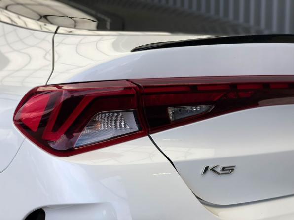 Kia K5 III с пробегом 2021 года, цена 3 190 000 рублей, 53433 км, седан, Автокод Объявления