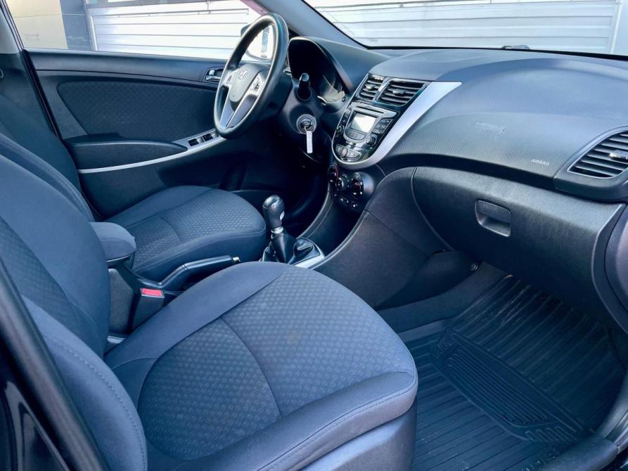 Hyundai Solaris I Вологда  - изображение 11