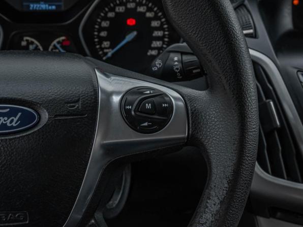 Ford Focus III с пробегом 2012 года, цена 608 000 рублей, 272201 км, седан, Автокод Объявления