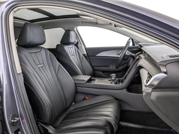 Hongqi H5 II с пробегом 2024 года, цена 2 600 000 рублей, 67918 км, седан, Автокод Объявления