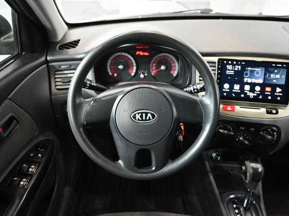 Kia Rio II Рестайлинг с пробегом 2011 года, цена 690 000 рублей, 150767 км, хэтчбек, Автокод Объявления