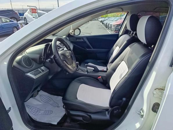 Mazda 3 II (BL) Рестайлинг с пробегом 2012 года, цена 999 001 рубль, 113423 км, хэтчбек, Автокод Объявления