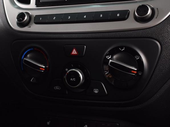 Hyundai Solaris II Рестайлинг с пробегом 2021 года, цена 1 399 999 рублей, 111346 км, седан, Автокод Объявления