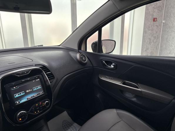Renault Kaptur I с пробегом 2018 года, цена 1 695 000 рублей, 40051 км, внедорожник, Автокод Объявления