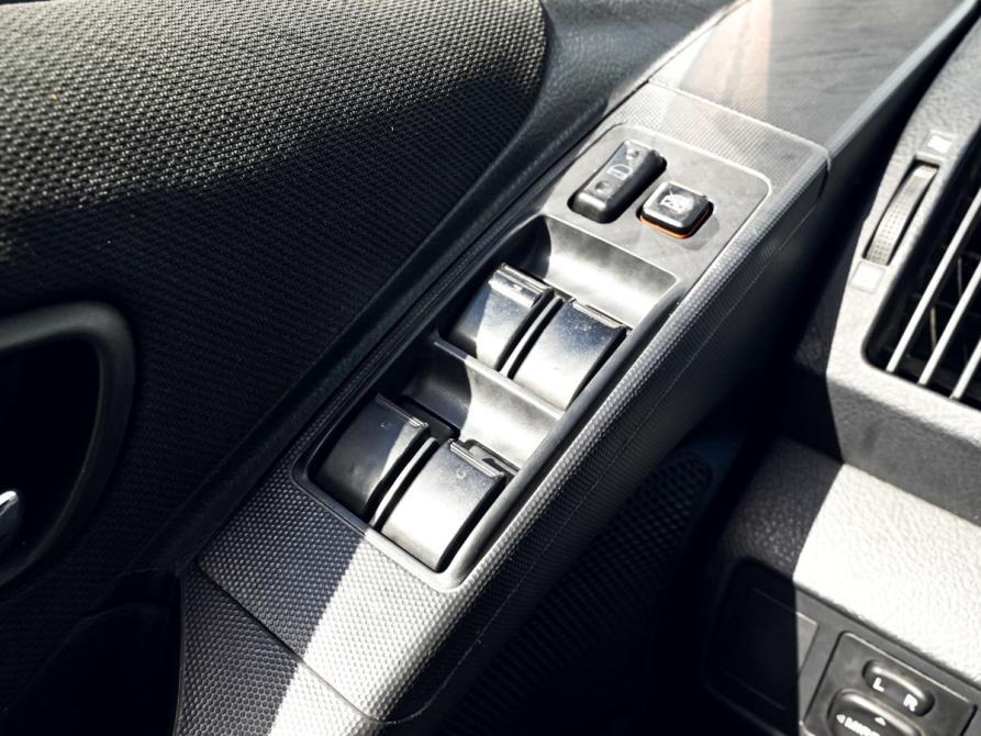 Toyota Corolla Verso I Рестайлинг 2 Екатеринбург  - изображение 9