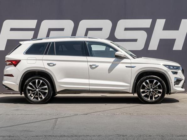 Skoda Kodiaq I Рестайлинг с пробегом 2022 года, цена 3 799 000 рублей, 76141 км, внедорожник, Автокод Объявления