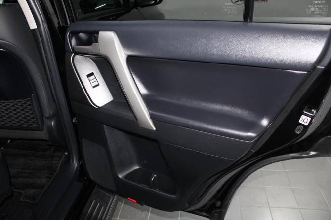 Toyota Land Cruiser Prado 150 Series Рестайлинг 3 с пробегом 2022 года, цена 6 300 000 рублей, 25855 км, внедорожник, Автокод Объявления