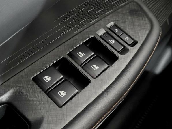 Changan UNI-V I с пробегом 2023 года, цена 2 100 000 рублей, 56598 км, лифтбек, Автокод Объявления