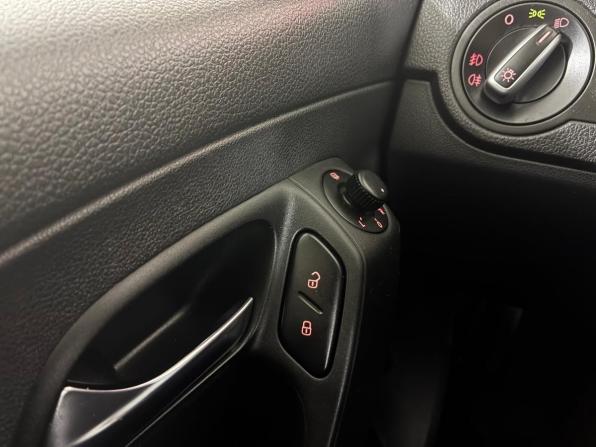 Volkswagen Polo V с пробегом 2013 года, цена 800 000 рублей, 188150 км, седан, Автокод Объявления