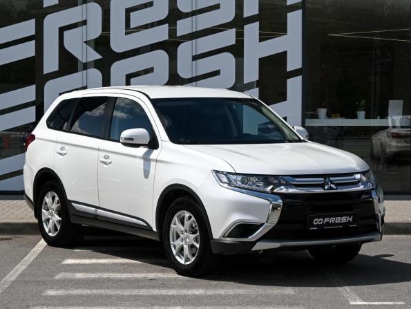 Mitsubishi Outlander III Рестайлинг 2 с пробегом 2015 года, цена 1 819 800 рублей, 73807 км, внедорожник, Автокод Объявления