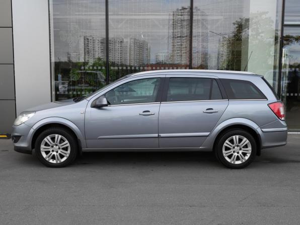Opel Astra H Рестайлинг с пробегом 2011 года, цена 649 000 рублей, 188226 км, универсал, Автокод Объявления