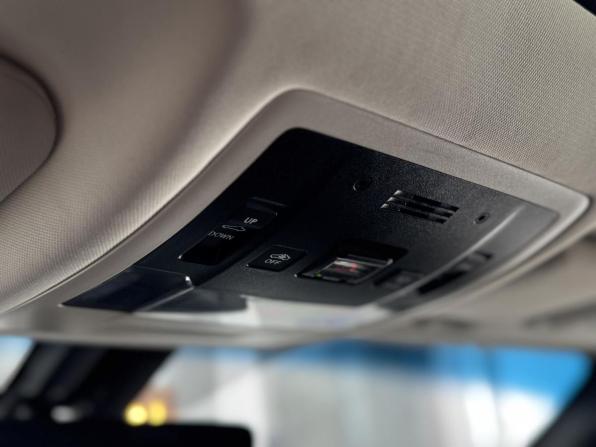 Lexus ES VII с пробегом 2020 года, цена 3 594 000 рублей, 124542 км, седан, Автокод Объявления