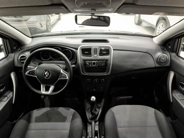 Renault Sandero II Рестайлинг с пробегом 2020 года, цена 1 000 000 рублей, 69000 км, хэтчбек, Автокод Объявления