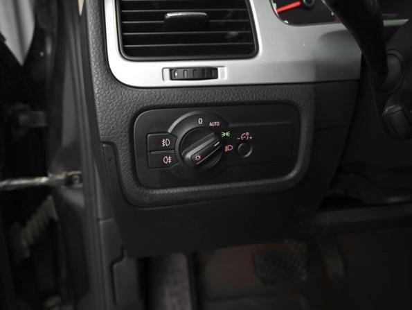 Volkswagen Touareg II с пробегом 2012 года, цена 1 698 070 рублей, 238060 км, внедорожник, Автокод Объявления
