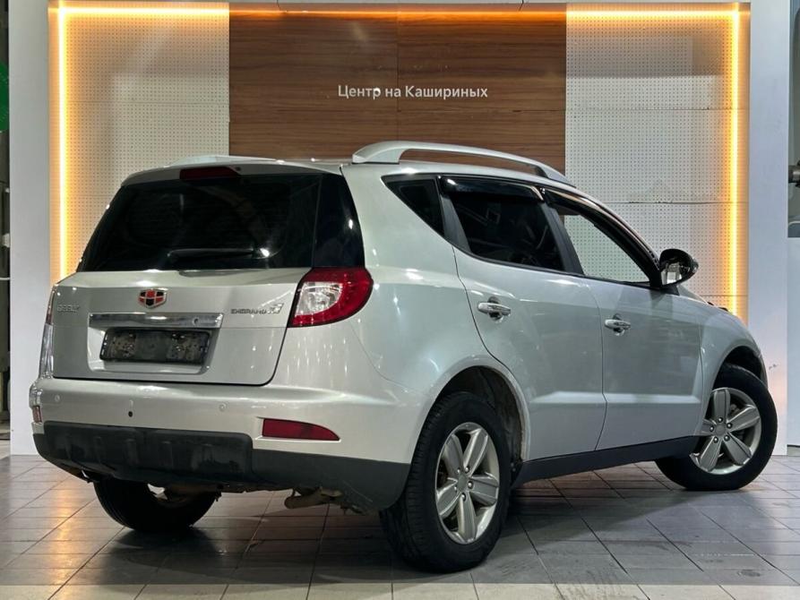 Geely Emgrand X7 I Челябинск  - изображение 6