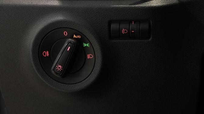Volkswagen Polo VI с пробегом 2020 года, цена 1 595 000 рублей, 77047 км, лифтбек, Автокод Объявления