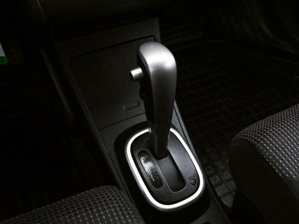 Nissan Tiida I Рестайлинг с пробегом 2012 года, цена 729 000 рублей, 189166 км, хэтчбек, Автокод Объявления