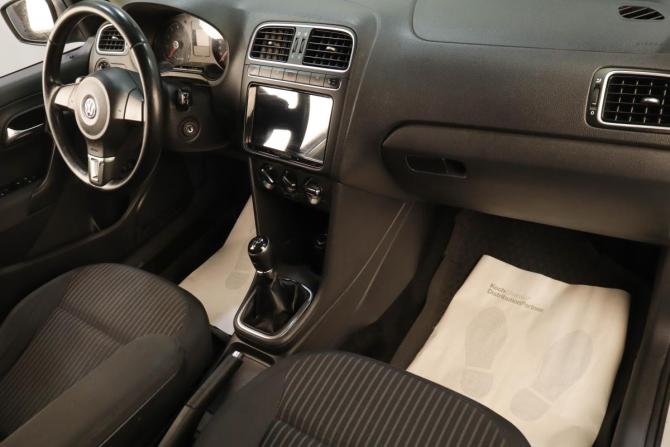 Volkswagen Polo V с пробегом 2012 года, цена 699 000 рублей, 177640 км, седан, Автокод Объявления