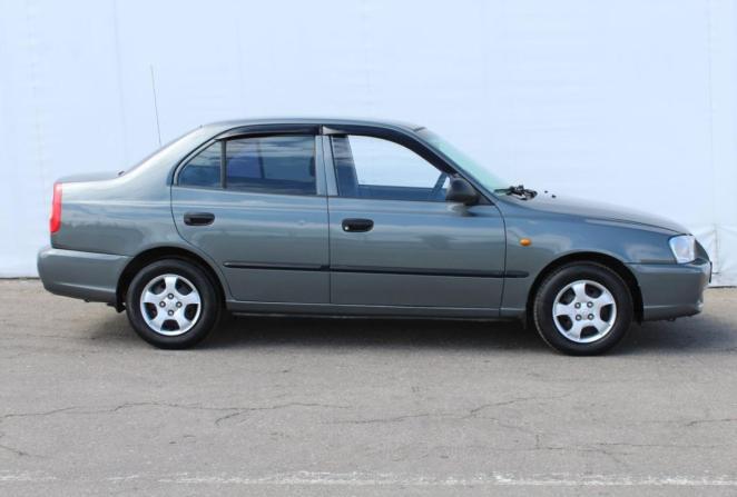 Hyundai Accent II Рестайлинг с пробегом 2005 года, цена 380 000 рублей, 182666 км, седан, Автокод Объявления