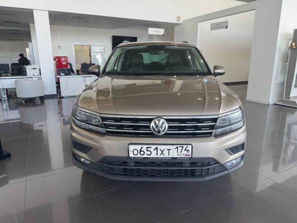 Volkswagen Tiguan II с пробегом 2018 года, цена 2 595 000 рублей, 99000 км, внедорожник, Автокод Объявления