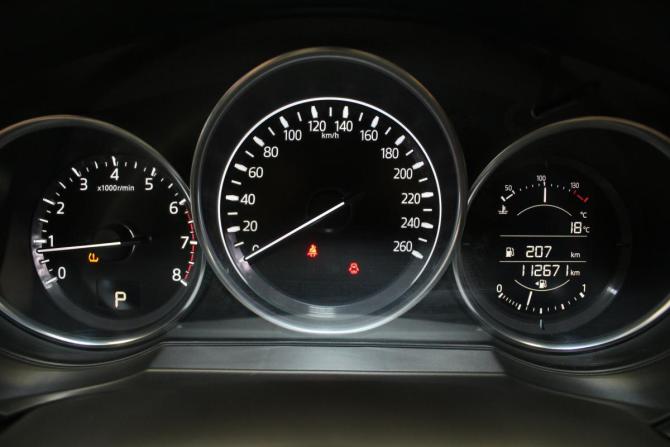 Mazda 6 III (GJ) Рестайлинг 2 с пробегом 2018 года, цена 2 079 000 рублей, 112645 км, седан, Автокод Объявления