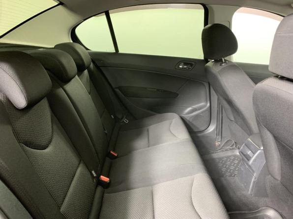 Peugeot 408 I с пробегом 2013 года, цена 368 000 рублей, 380799 км, седан, Автокод Объявления
