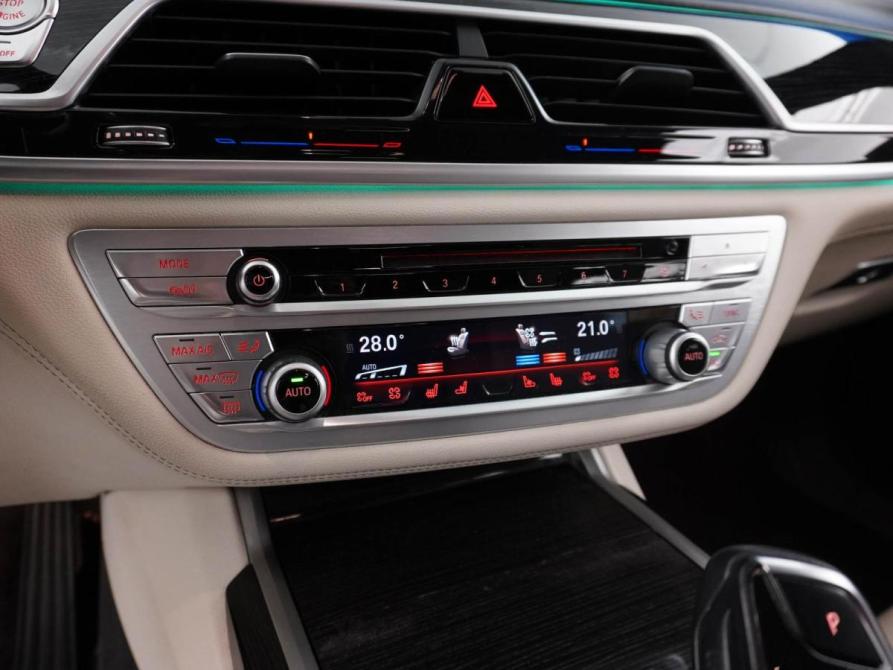 BMW 7 серии VI (G11/G12) Москва  - изображение 16