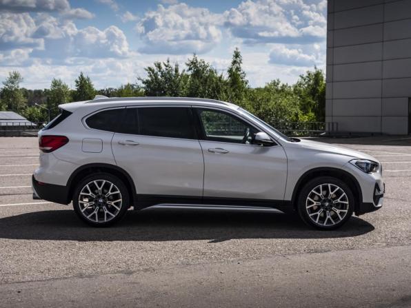 BMW X1 II (F48) Рестайлинг с пробегом 2020 года, цена 3 348 000 рублей, 48000 км, внедорожник, Автокод Объявления
