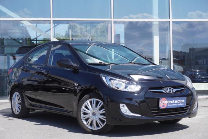 Hyundai Solaris I с пробегом 2014 года, цена 785 000 рублей, 122945 км, седан, Автокод Объявления