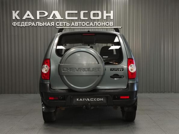 Chevrolet Niva I Рестайлинг с пробегом 2011 года, цена 460 000 рублей, 142255 км, внедорожник, Автокод Объявления