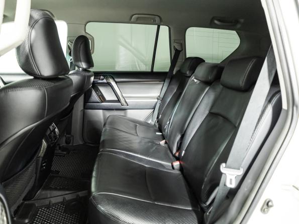 Toyota Land Cruiser Prado 150 Series с пробегом 2011 года, цена 2 999 585 рублей, 119350 км, внедорожник, Автокод Объявления