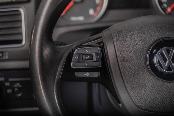 Volkswagen Touareg II с пробегом 2012 года, цена 2 369 000 рублей, 199600 км, внедорожник, Автокод Объявления