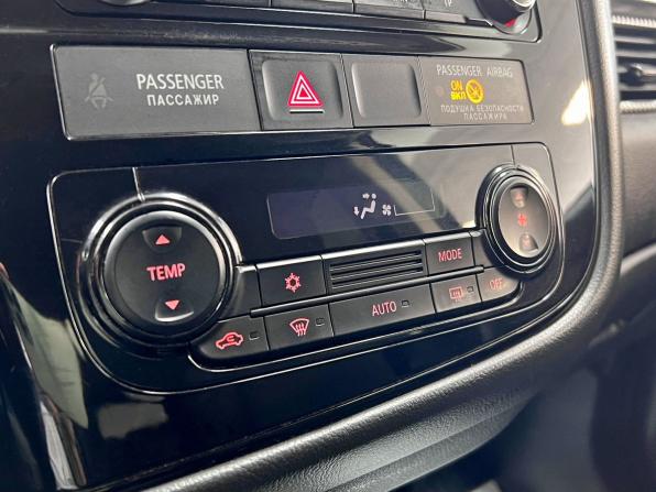 Mitsubishi Outlander III с пробегом 2012 года, цена 1 245 000 рублей, 157743 км, внедорожник, Автокод Объявления