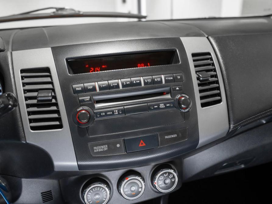 Mitsubishi Outlander II Рестайлинг Москва  - изображение 17