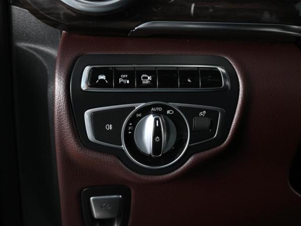 Mercedes-Benz V-Класс III (W447) с пробегом 2016 года, цена 6 649 000 рублей, 45567 км, минивэн, Автокод Объявления