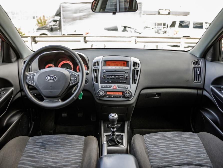 Kia Ceed I Волгоград  - изображение 13