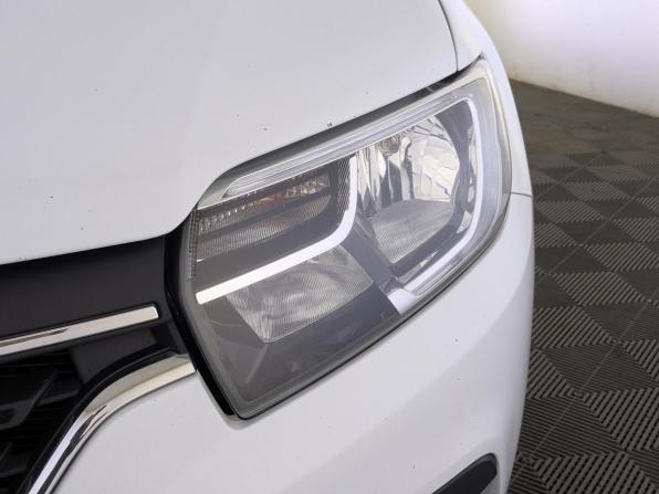 Renault Logan II Рестайлинг с пробегом 2022 года, цена 900 000 рублей, 151485 км, седан, Автокод Объявления